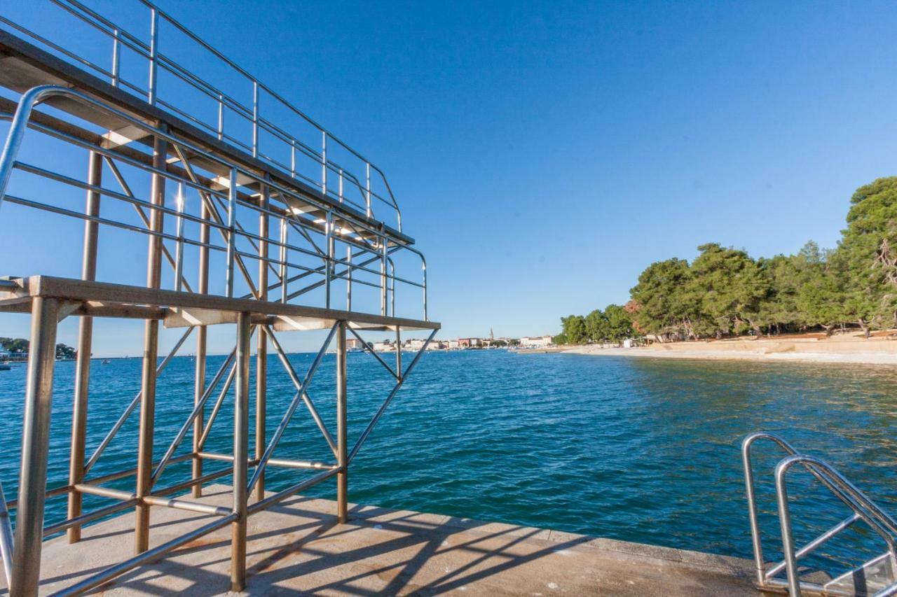 Villa California Πόρετς Εξωτερικό φωτογραφία